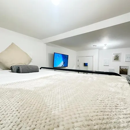 Wembley Stadium Rooms, 12mins Homestay *