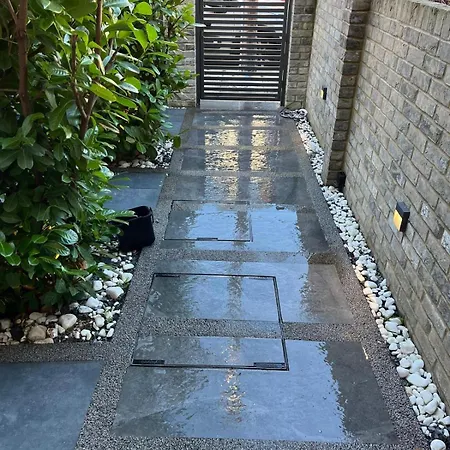 Apartment Coach House London