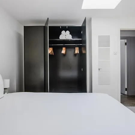 Farringdon Comfortable 3 Bed London