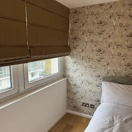 3 Bedroom In Chelsea London