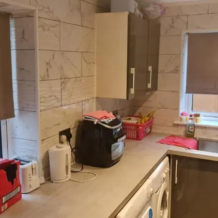 Homestay Cosy Bedroom Near Airport *