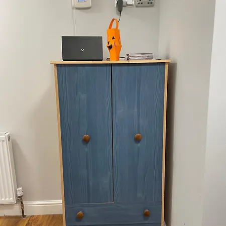 Comfy Ensuite In Colindale *