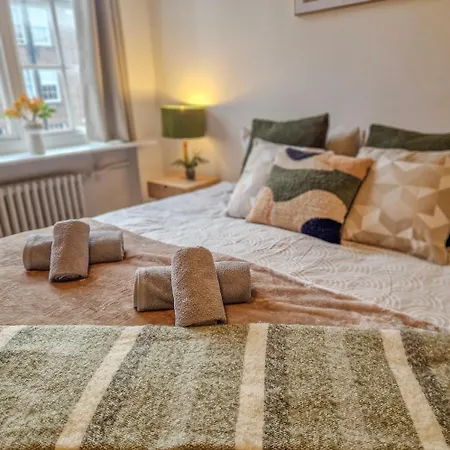 2-bed I Hyde Park I Apartment *