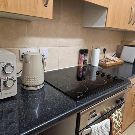 Apartment 2-bed I Hyde Park I *