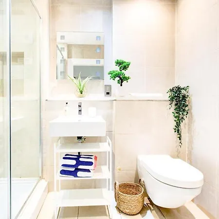 Beautiful Family Near Oxford Street Apartment London