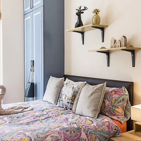 Apartment Private Homely Bedroom In Kensington R2