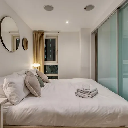 Apartment Stunning 1 Bed With Ac Next To Vauxhall Station