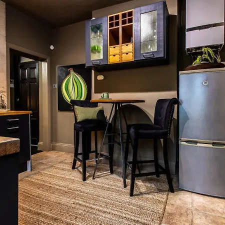 Apartment In Style At Olive 77 Book Your Trip Now