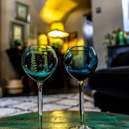 In Style At Olive 77 Book Your Trip Now Apartment Hanwell