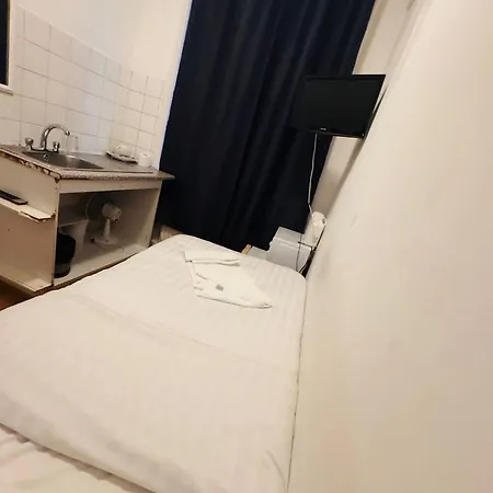 Anwar House Penzion