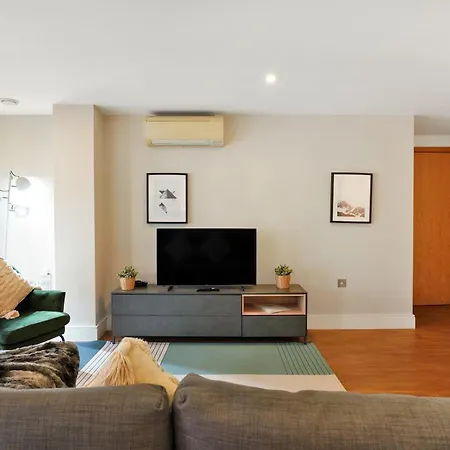Modern In Bayswater Free Wifi & Aircon By Aparts London