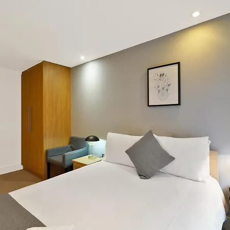 Modern In Bayswater Free Wifi & Aircon By Aparts