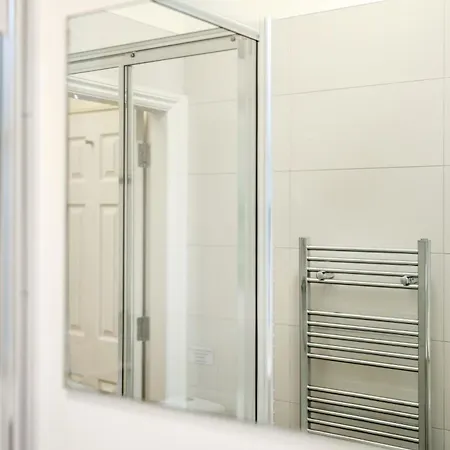Paddington Modern Apartment London