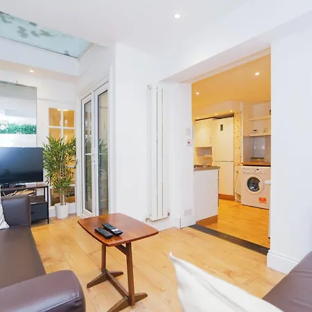 Charming 2 Bedrooms Flat For 6 In King's Cross