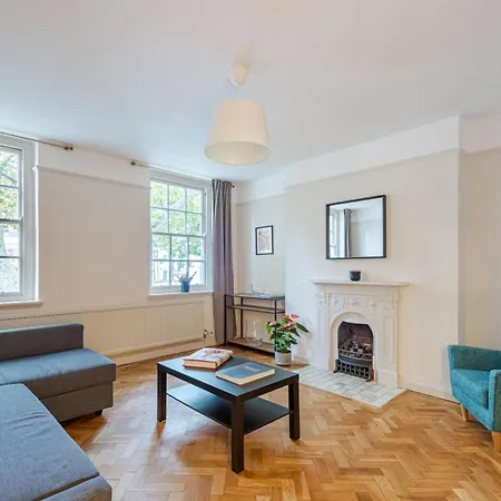 Kensington Notting Hill View *