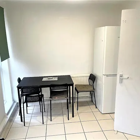 3 Bed House By White Hart Lane