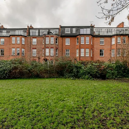 Apartment Fairhazel Gardens *