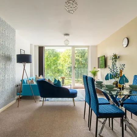 Stylish 2br 2ba Colindale With Balcony Apartment Edgware