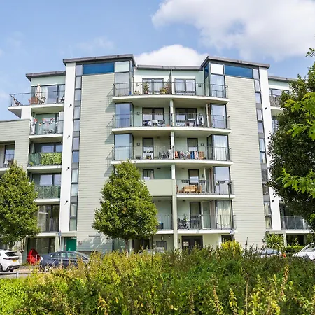 Apartment Stylish 2br 2ba Colindale With Balcony Edgware