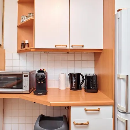 3 Bed With Parking In Maida Vale * London