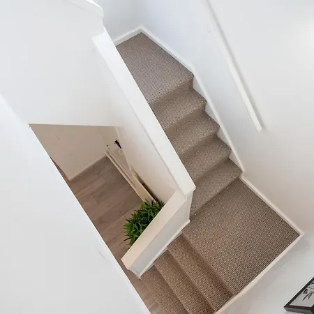 3 Bed Luxury In Chelsea, 2 King Size Bed, 1 Double Bed, Ideal For Families *