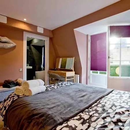 Holiday home 3 Bed Baker St -marylebone Townhouse *
