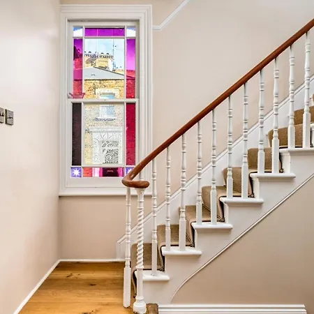 Garden House In Chelsea London