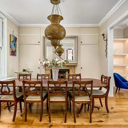 Garden House In Chelsea * London