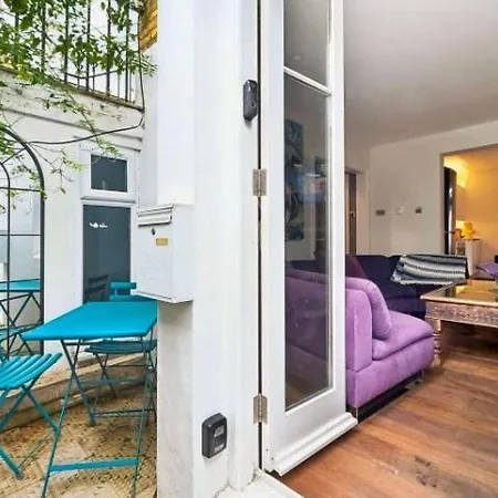 Garden House In Chelsea *