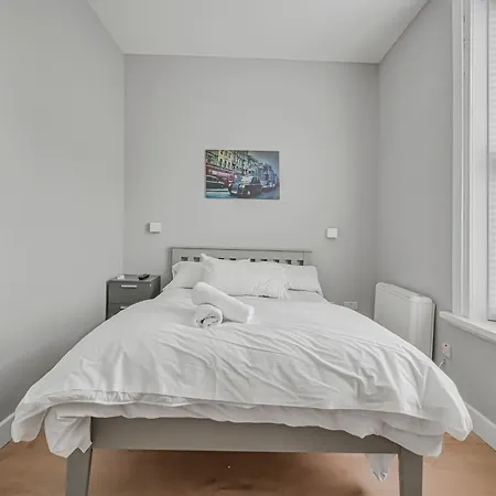 Vandrarhem 169 *