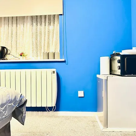 Homestay Cozy Apertment In - Beckton London