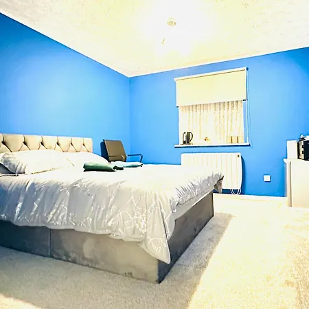 Homestay Cozy Apertment In - Beckton *
