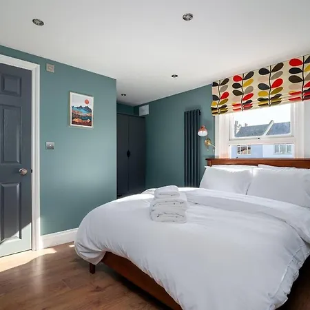Moonbeam - Cosy London Holiday home Eltham