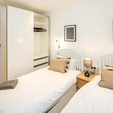 Duplex 3bd 2 Bath - Paddington! *