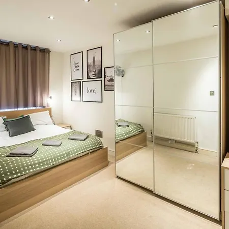 Duplex 3bd 2 Bath - Paddington! * London
