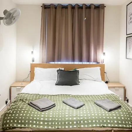 Apartment Duplex 3bd 2 Bath - Paddington!