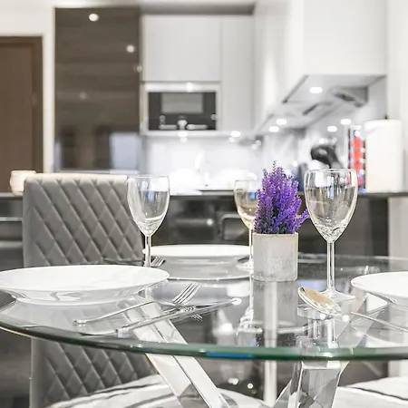 Apartment Chic Manhattan Retreat *