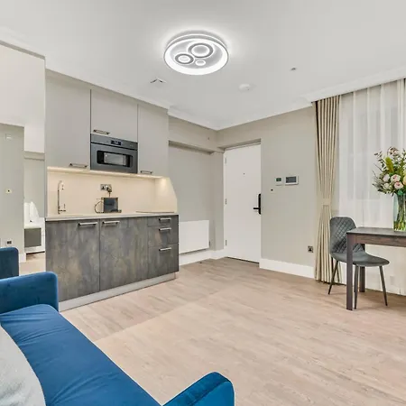 Cleveland Residences Bloomsbury Apartment London