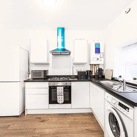 Apartment Amazing 4 Sleeper Great Location Ilford