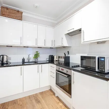 Great Location Chelsea Edition London
