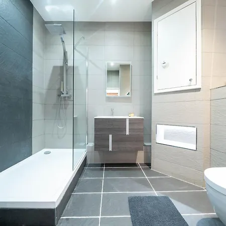 Marble Arch Mews Aparthotel