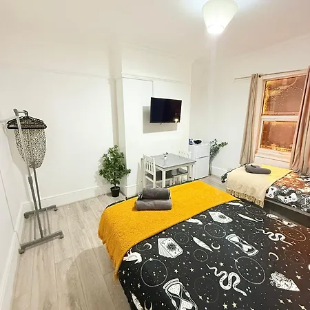 Wandsworth Guest 64 Homestay London