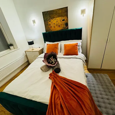Cozy Family-friendly 2 Bedroom Flat In Kingscross, St Pancras! Apartment