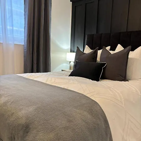 Stylish And Cosy 1 Bed East Apartment