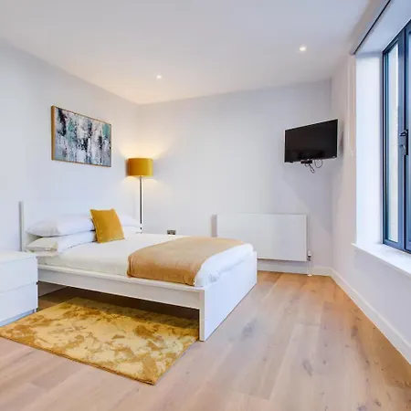 Luxury - Fulham Apartment London