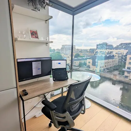 Angel Canal-view 1-bedroom London