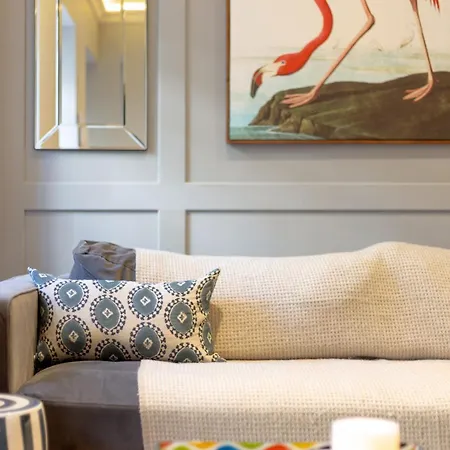 Apartment Modern Kensington Flat 3 Bedrooms And 3 Bathrooms *