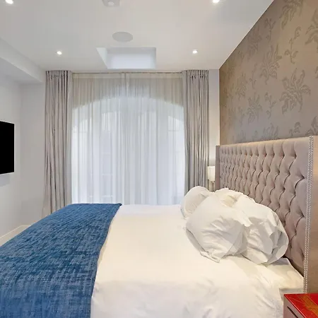 Apartment Modern Kensington Flat 3 Bedrooms And 3 Bathrooms