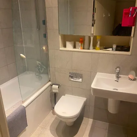 The Greenwich Comfort Nest Guest house
