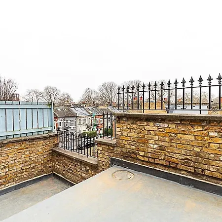 Luxury 4 Bed Fulham Townhouse With Charm